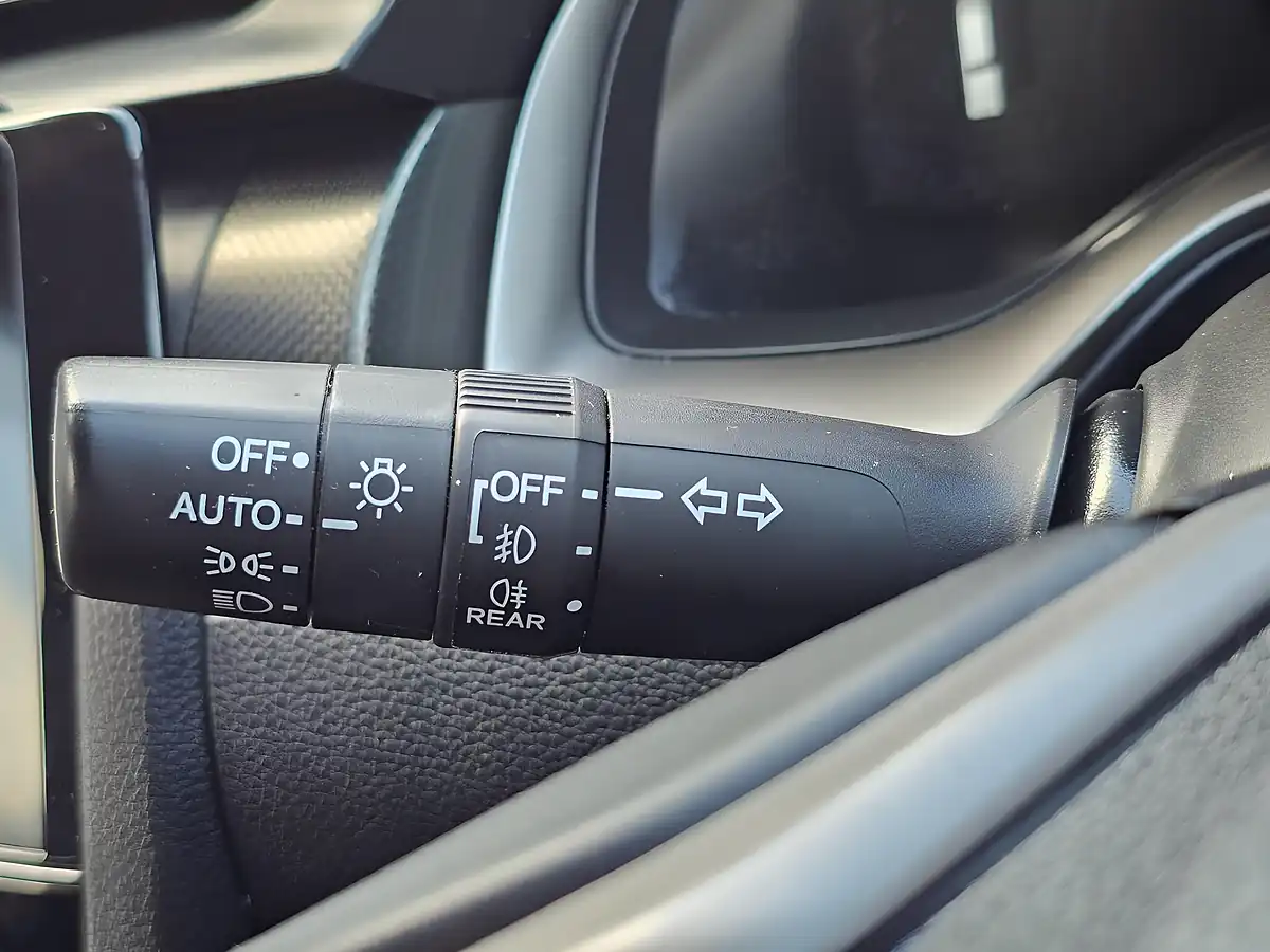 Used 2018 Honda Civic Sr Grey - Interior and Exterior details 13