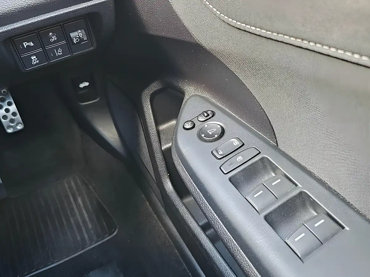 Used 2018 Honda Civic Sr Grey - Interior and Exterior details 20