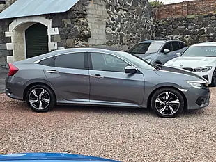 Used 2018 Honda Civic Sr Grey - Interior and Exterior details 18