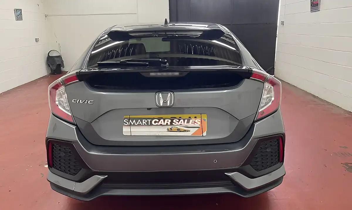 Used 2018 Honda Civic Sr Metallic Grey - Interior and Exterior details 14