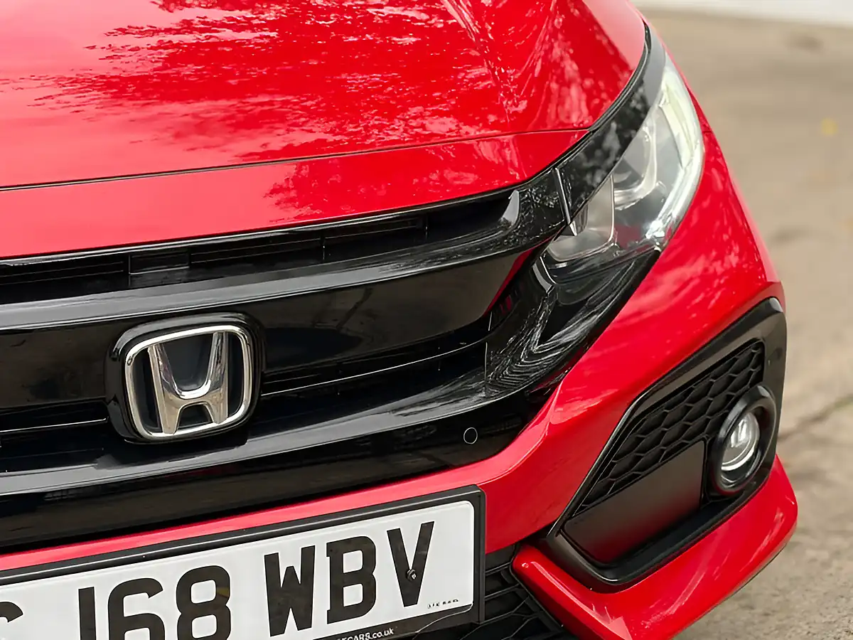 Used 2018 Honda Civic Sr Rallye Red - Interior and Exterior details 3