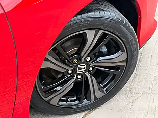 Used 2018 Honda Civic Sr Rallye Red - Interior and Exterior details 6