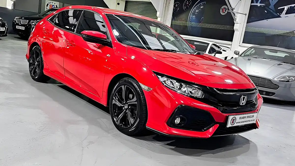 Used 2018 Honda Civic Sr Red - Interior and Exterior details 13