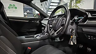 Used 2018 Honda Civic Sr Red - Interior and Exterior details 15