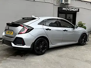 Used 2018 Honda Civic Sr Silver - Interior and Exterior details 4