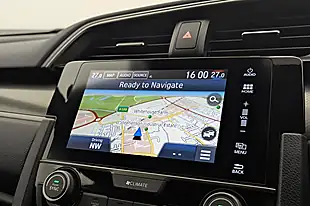 Used 2018 Honda Civic Sr White - Interior and Exterior details 12