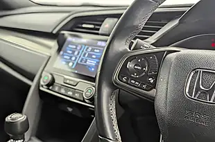 Used 2018 Honda Civic Sr White - Interior and Exterior details 13