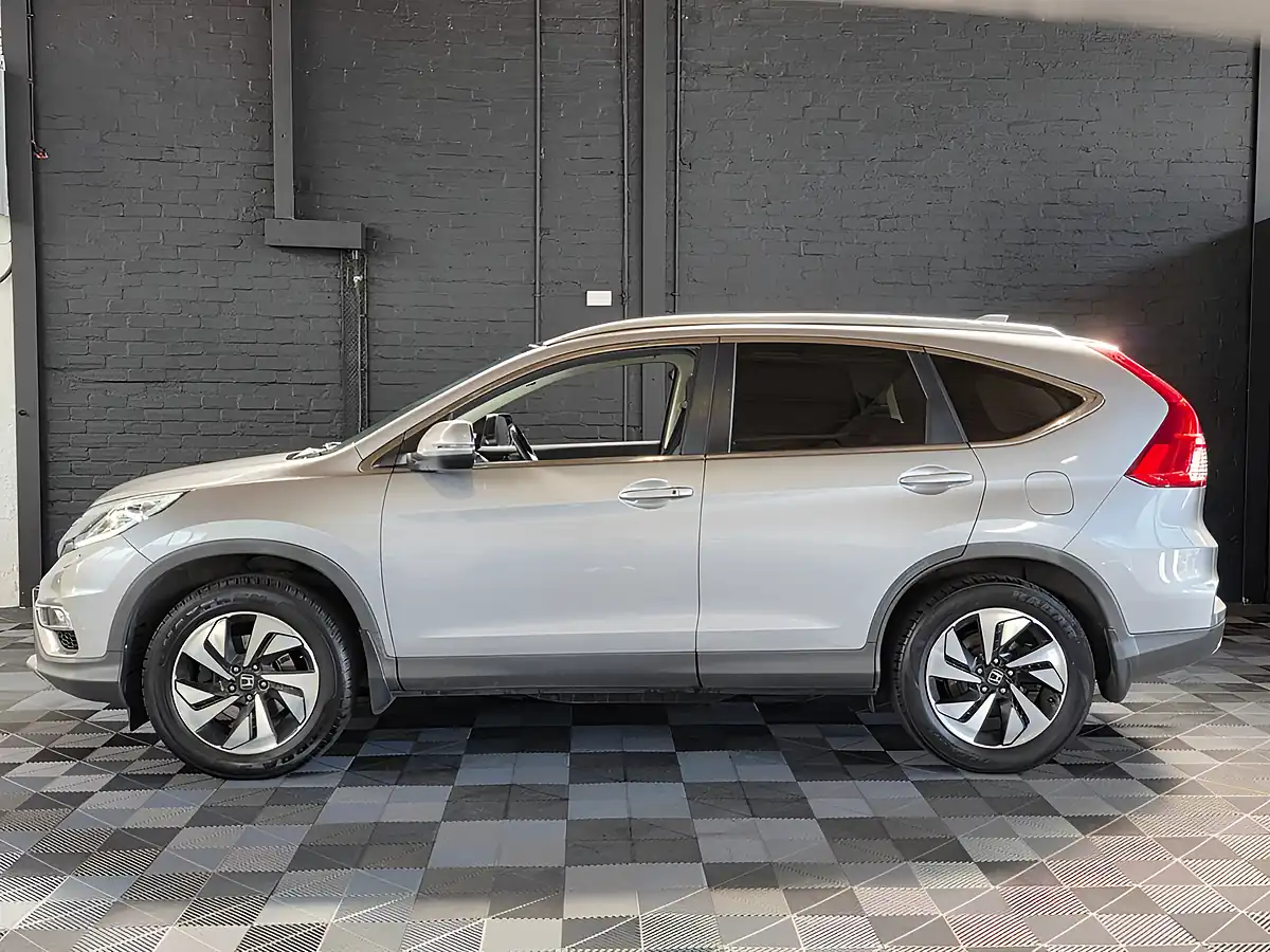 Used 2018 Honda Cr-V Ex - Interior and Exterior details 4