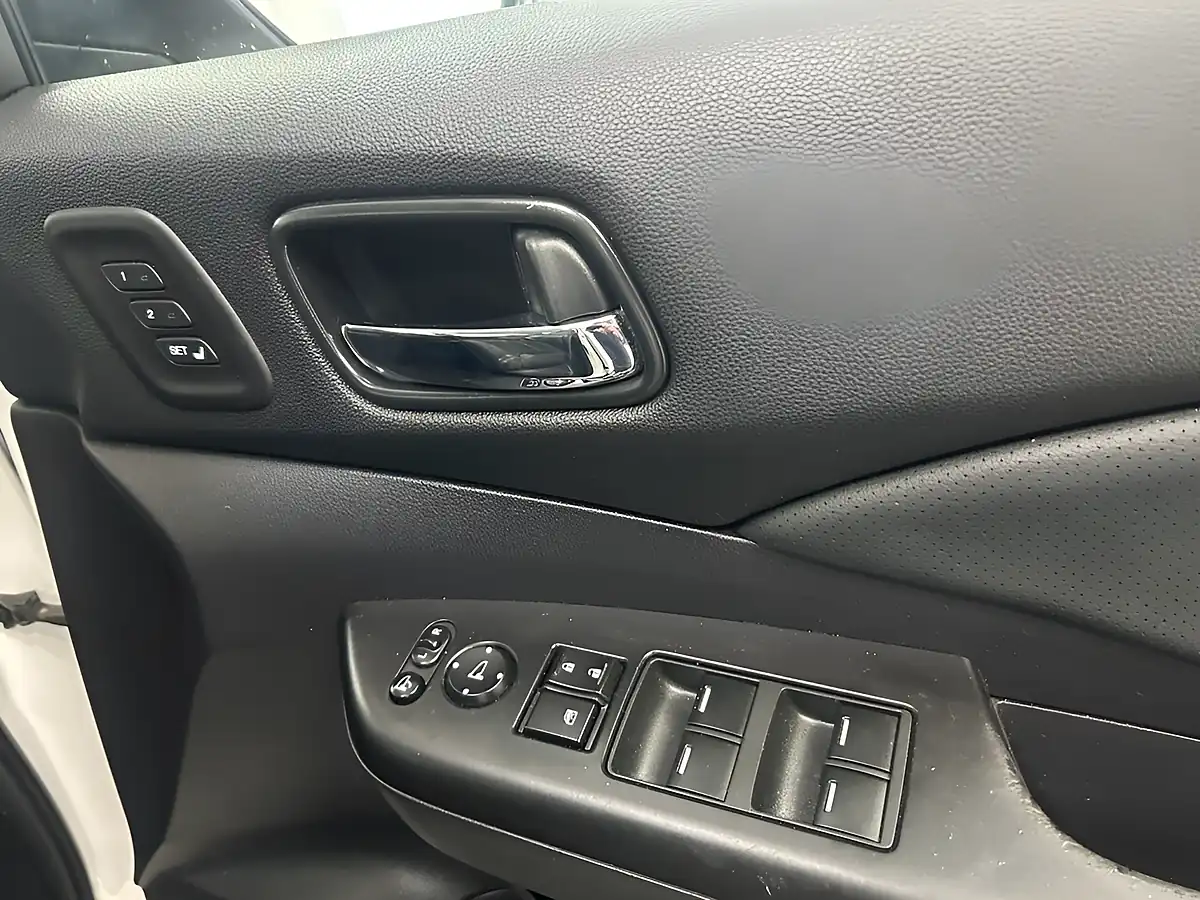 Used 2018 Honda Cr-V Ex White - Interior and Exterior details 12