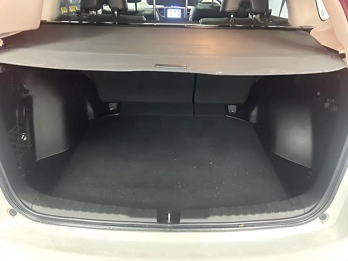 Used 2018 Honda Cr-V Ex White - Interior and Exterior details 16
