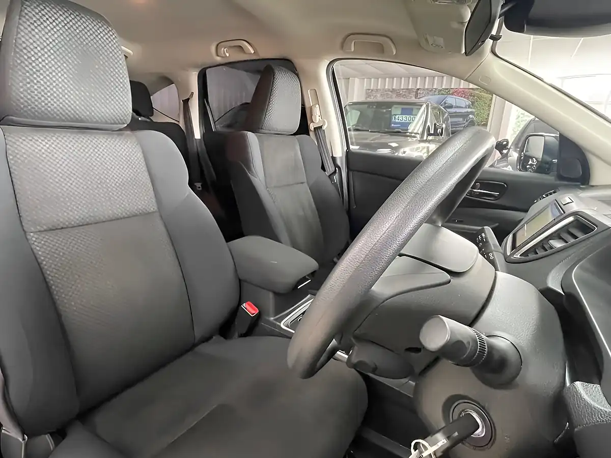 Used 2018 Honda Cr-V S Navi Crystal Black - Interior and Exterior details 14