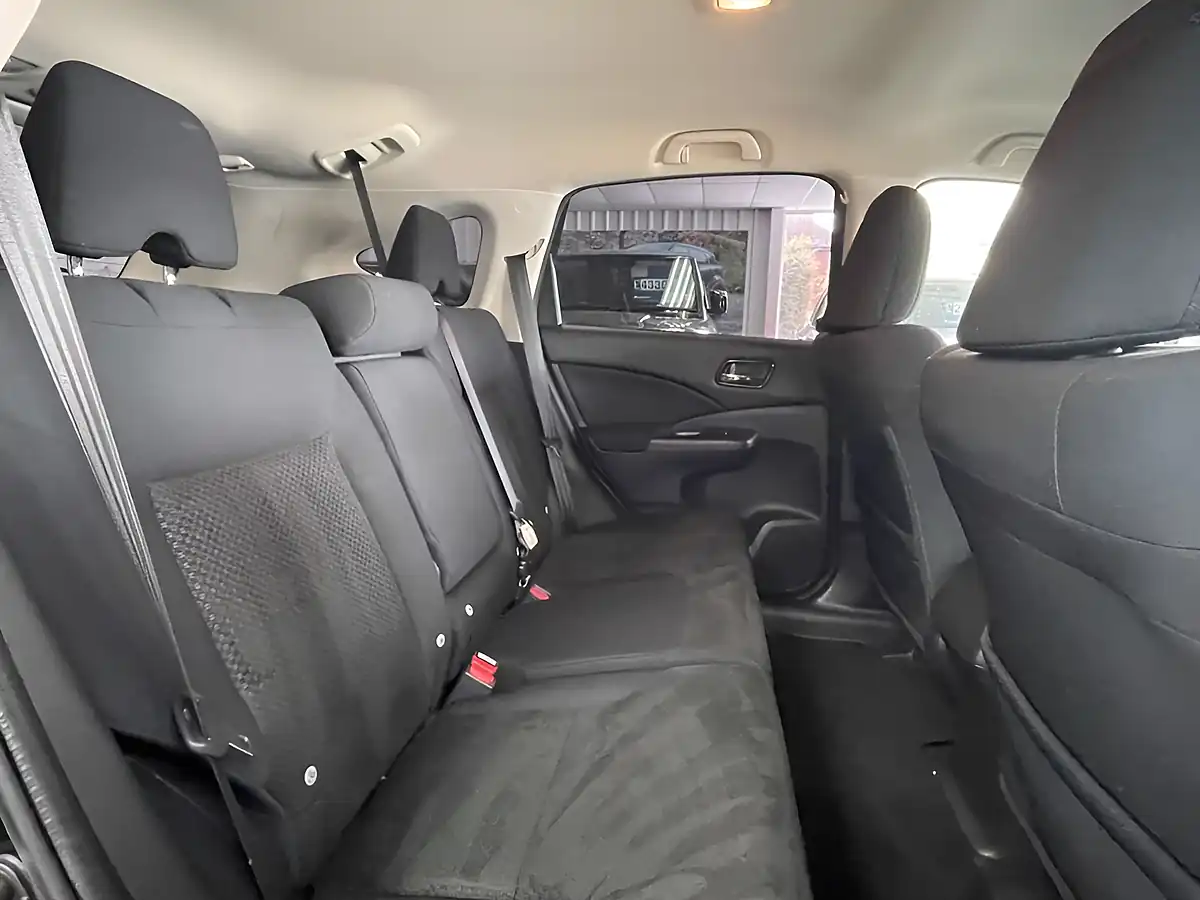 Used 2018 Honda Cr-V S Navi Crystal Black - Interior and Exterior details 15