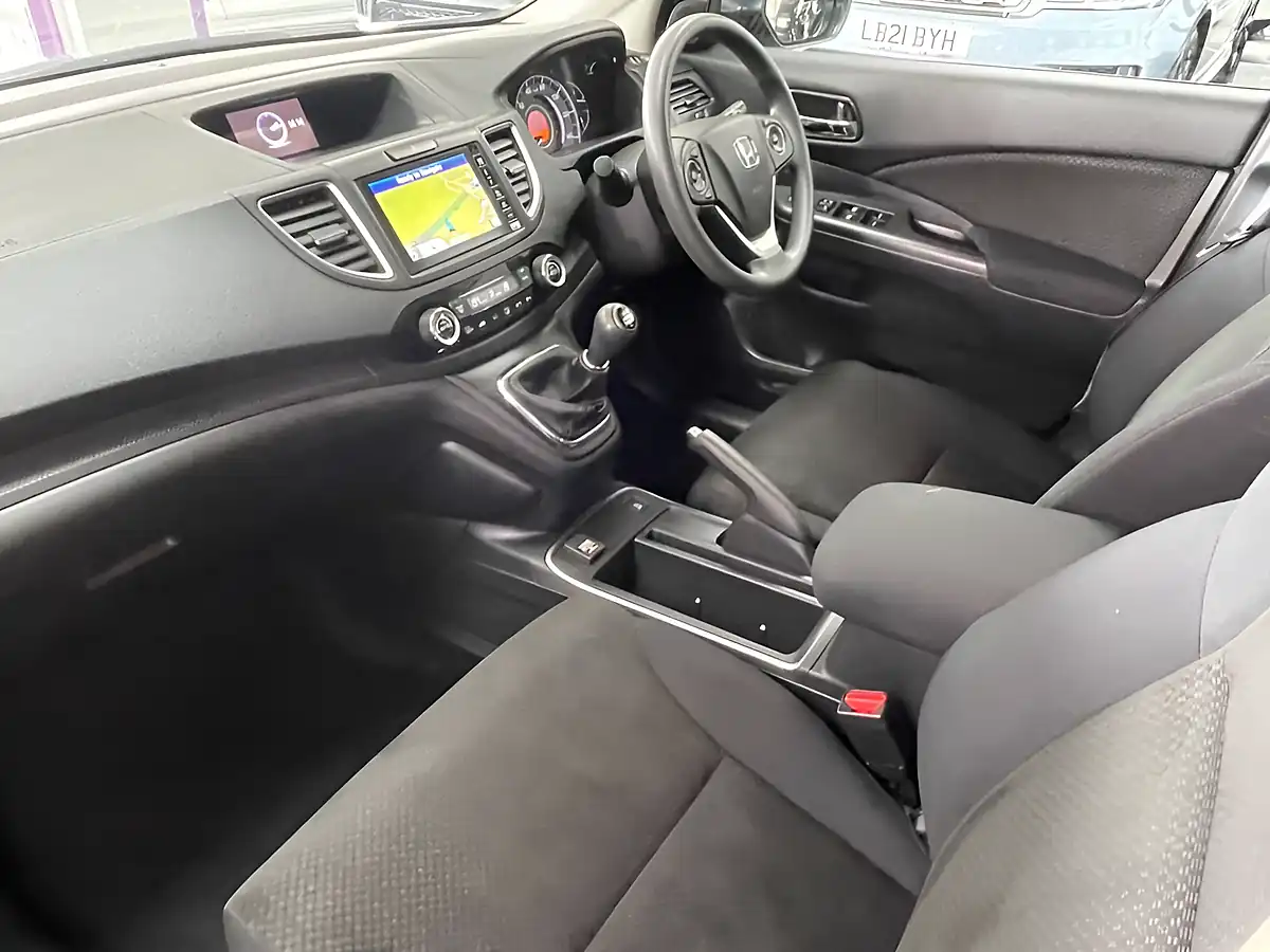 Used 2018 Honda Cr-V S Navi Crystal Black - Interior and Exterior details 16