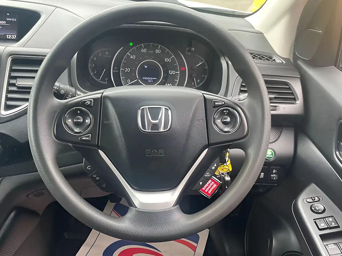 Used 2018 Honda Cr-V S Navi White - Interior and Exterior details 18