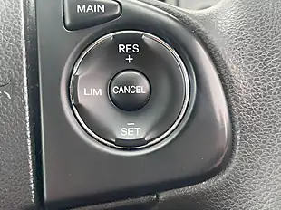 Used 2018 Honda Cr-V S Navi White - Interior and Exterior details 20