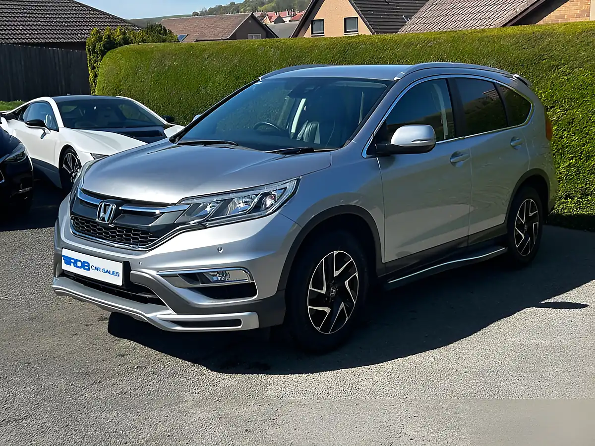 Used 2018 Honda Cr-V Se+ Navi Silver - Interior and Exterior details 10