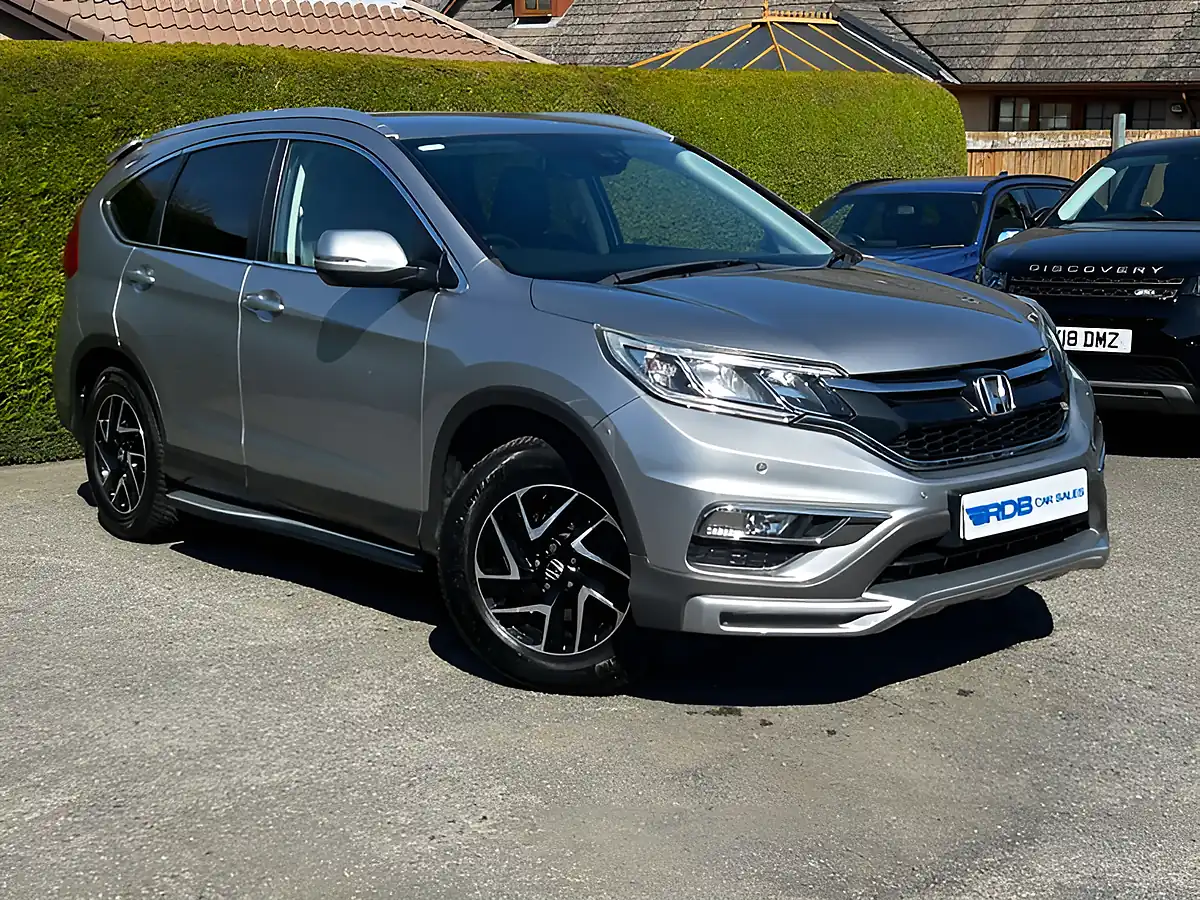 Used 2018 Honda Cr-V Se+ Navi Silver - Interior and Exterior details 13
