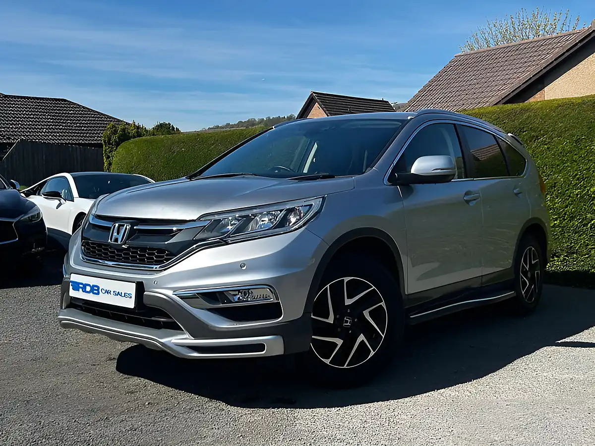 Used 2018 Honda Cr-V Se+ Navi Silver - Interior and Exterior details 2