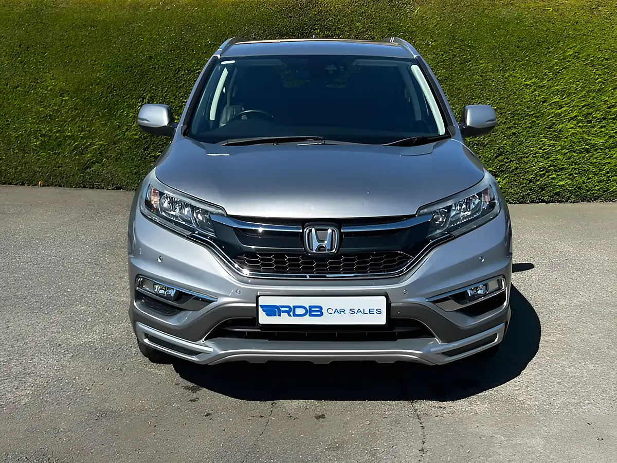 Used 2018 Honda Cr-V Se+ Navi Silver - Interior and Exterior details 7