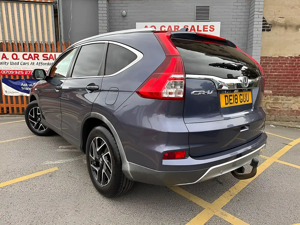 Used 2018 Honda Cr-V Se Plus Navi Blue - Interior and Exterior details 5