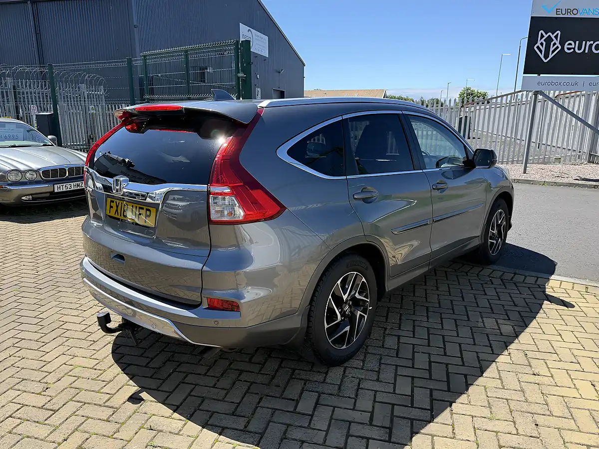 Used 2018 Honda Cr-V Se Plus Navi Grey - Interior and Exterior details 2