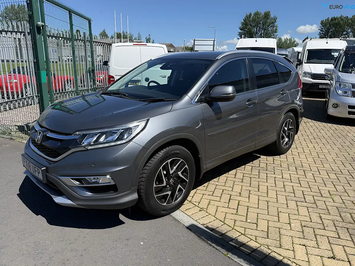 Used 2018 Honda Cr-V Se Plus Navi Grey - Interior and Exterior details 6