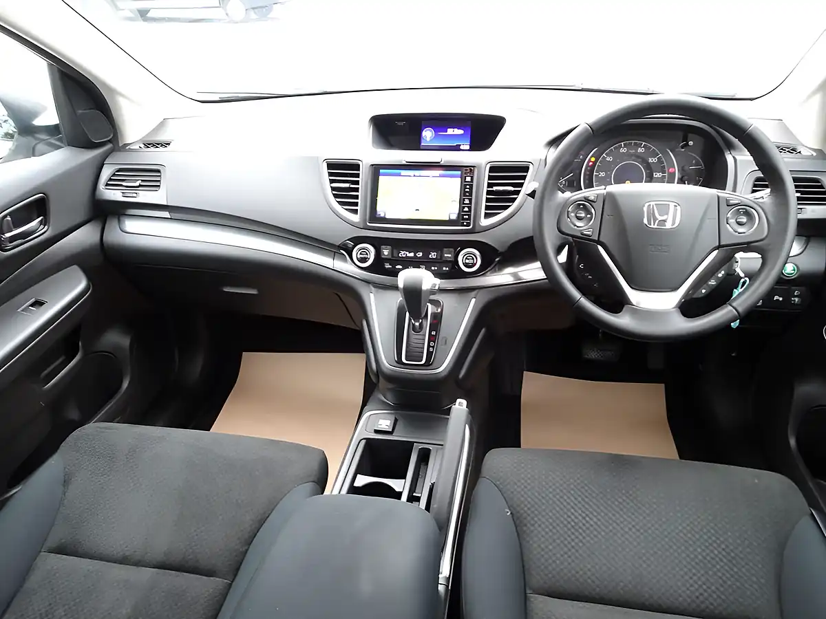 Used 2018 Honda Cr-V Se Plus Navi White Orchid - Interior and Exterior details 6
