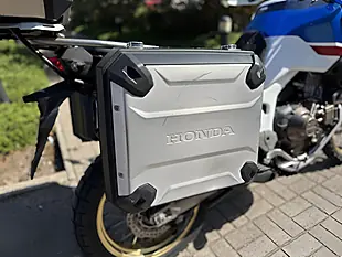 Used 2018 Honda Crf 1000 D2-J White/Blue - Interior and Exterior details 13