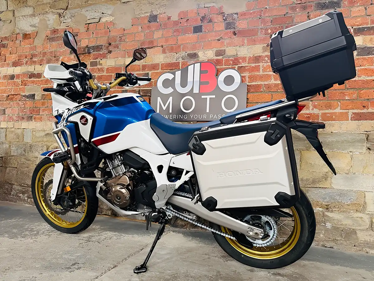 Used 2018 Honda Crf1000l Africa Twin White - Interior and Exterior details 13