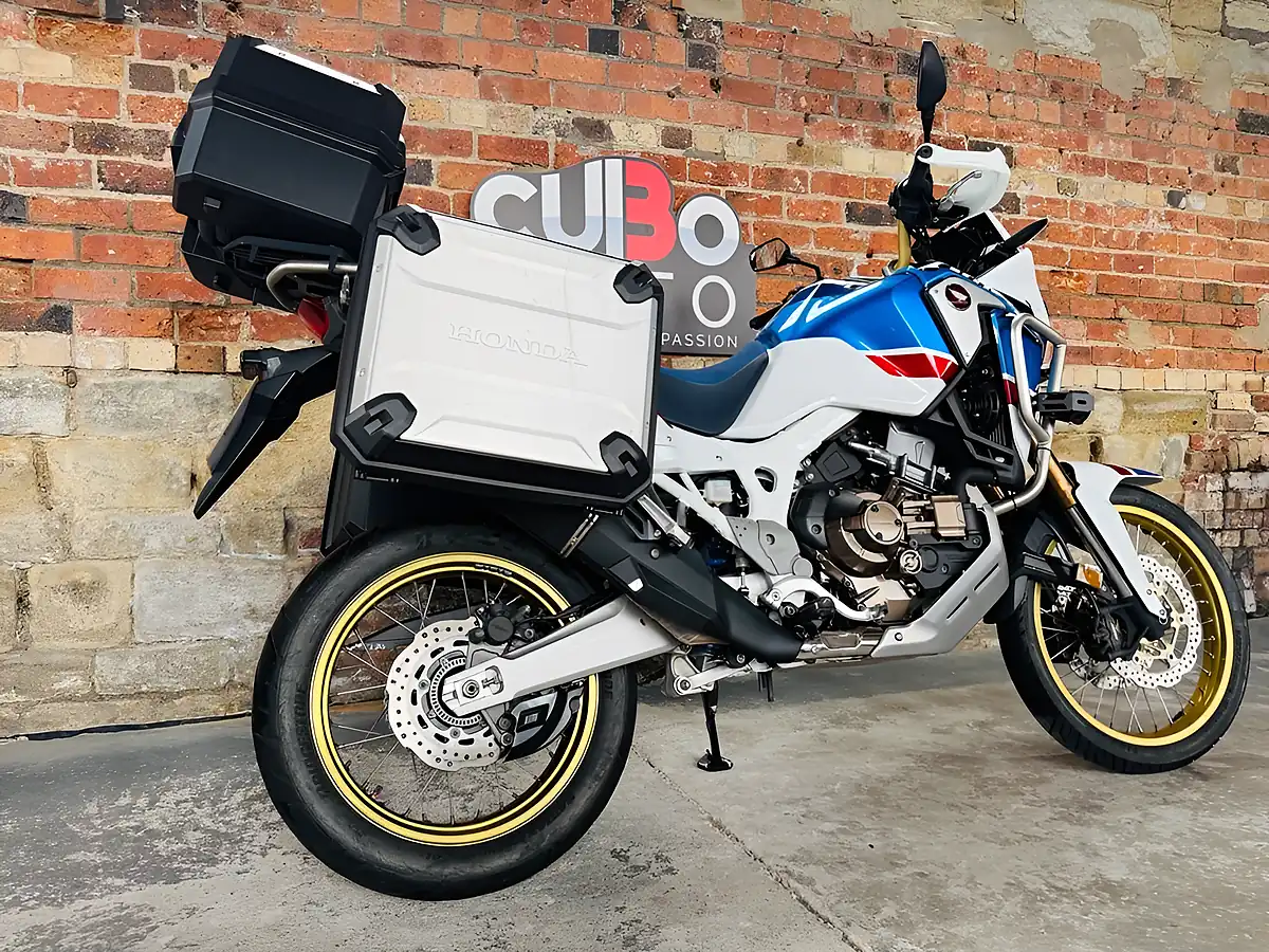 Used 2018 Honda Crf1000l Africa Twin White - Interior and Exterior details 4