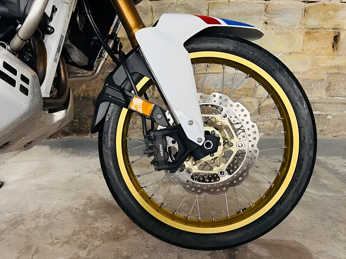 Used 2018 Honda Crf1000l Africa Twin White - Interior and Exterior details 5
