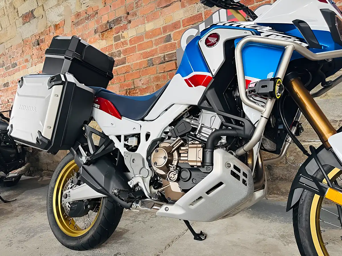Used 2018 Honda Crf1000l Africa Twin White - Interior and Exterior details 6
