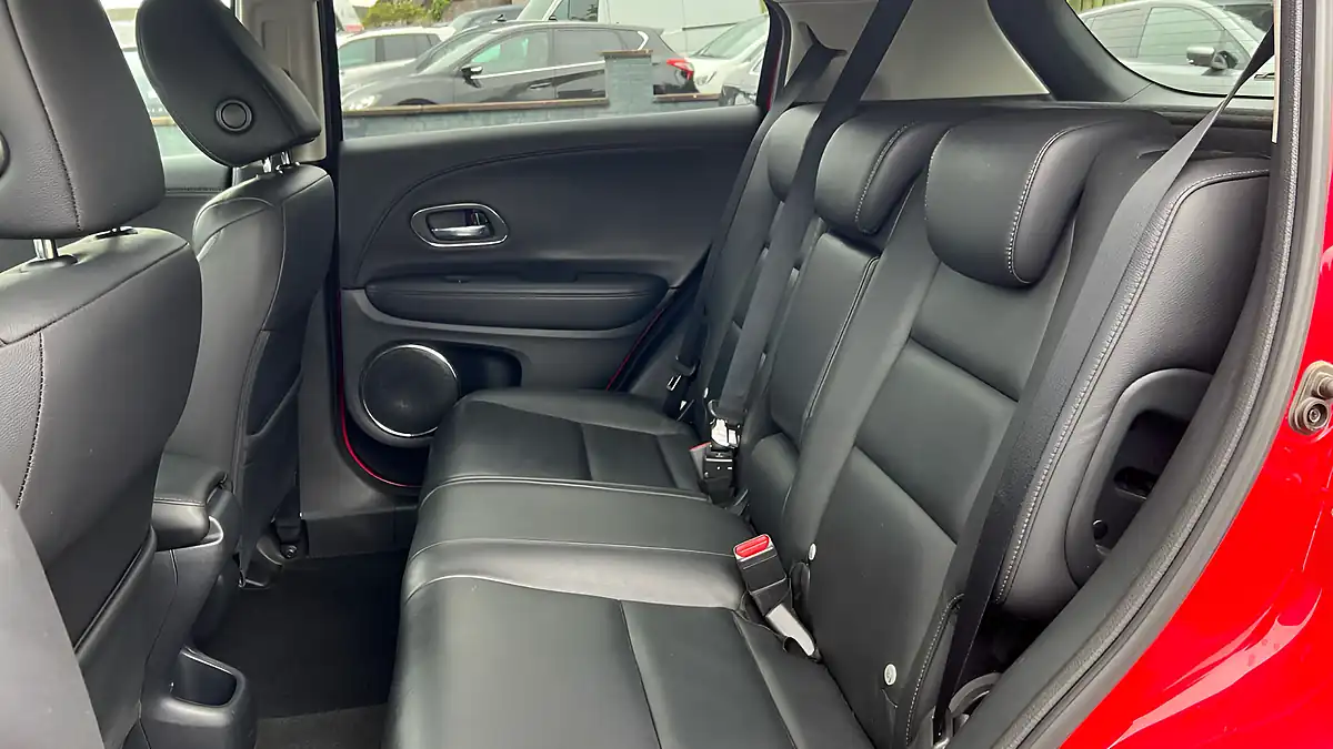 Used 2018 Honda Hr-V Ex Red - Interior and Exterior details 13