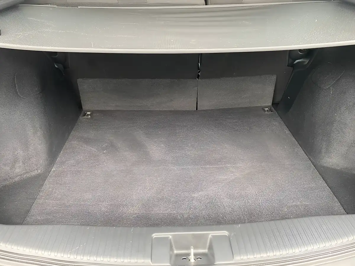 Used 2018 Honda Hr-V S Blue - Interior and Exterior details 18