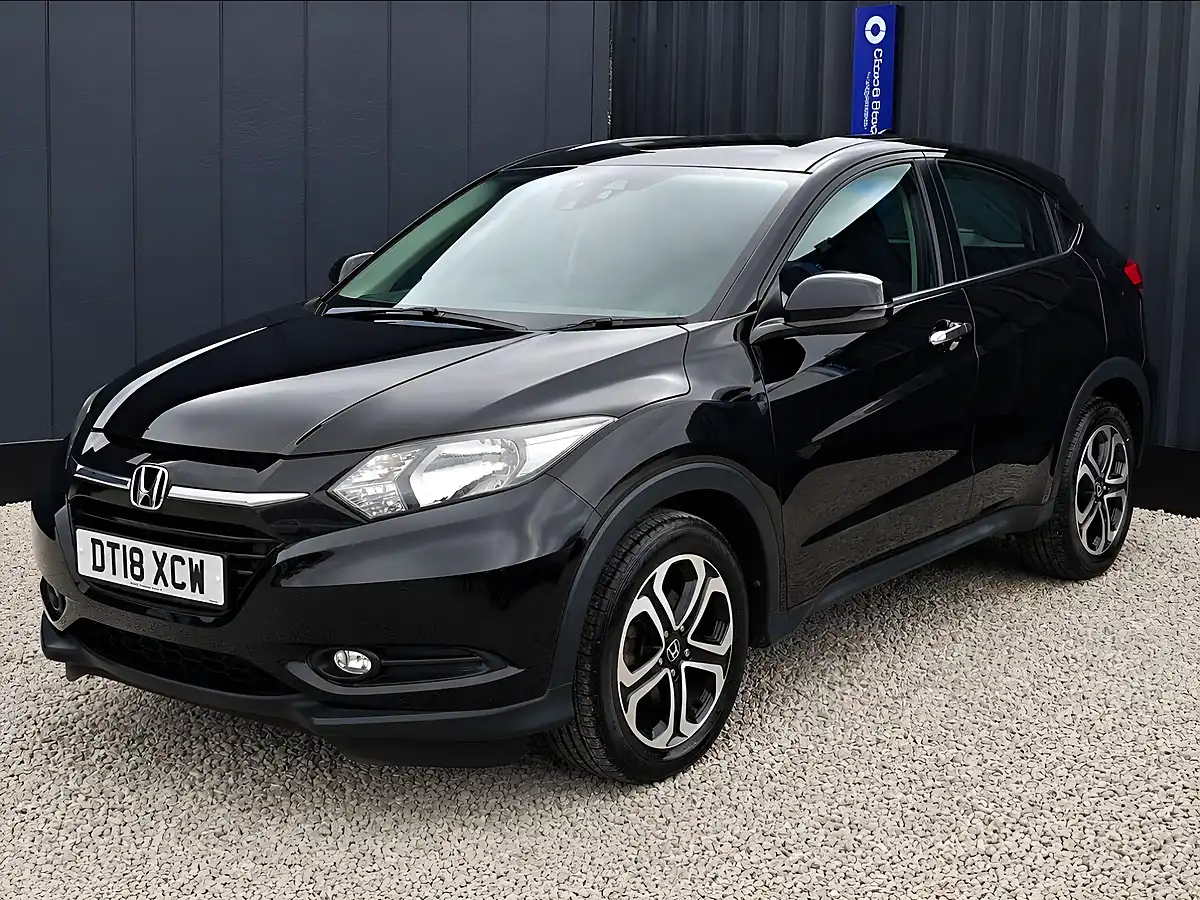 Used 2018 Honda Hr-V Se Black - Interior and Exterior details 10
