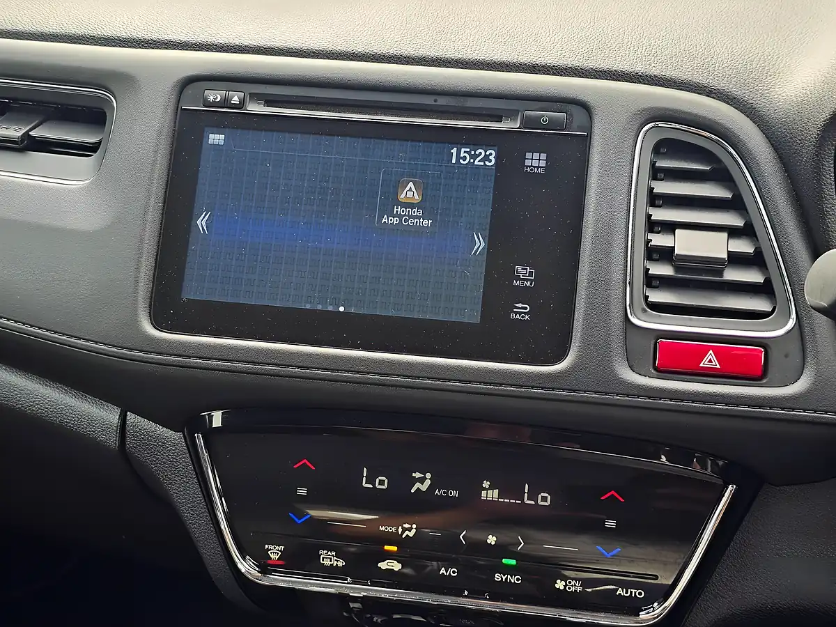 Used 2018 Honda Hr-V Se Black - Interior and Exterior details 20