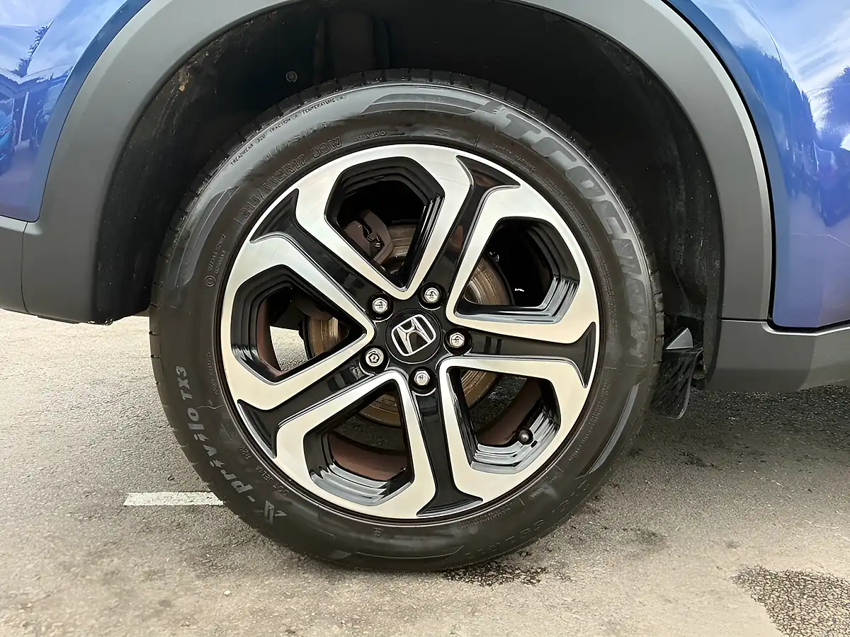 Used 2018 Honda Hr-V Se Blue - Interior and Exterior details 8
