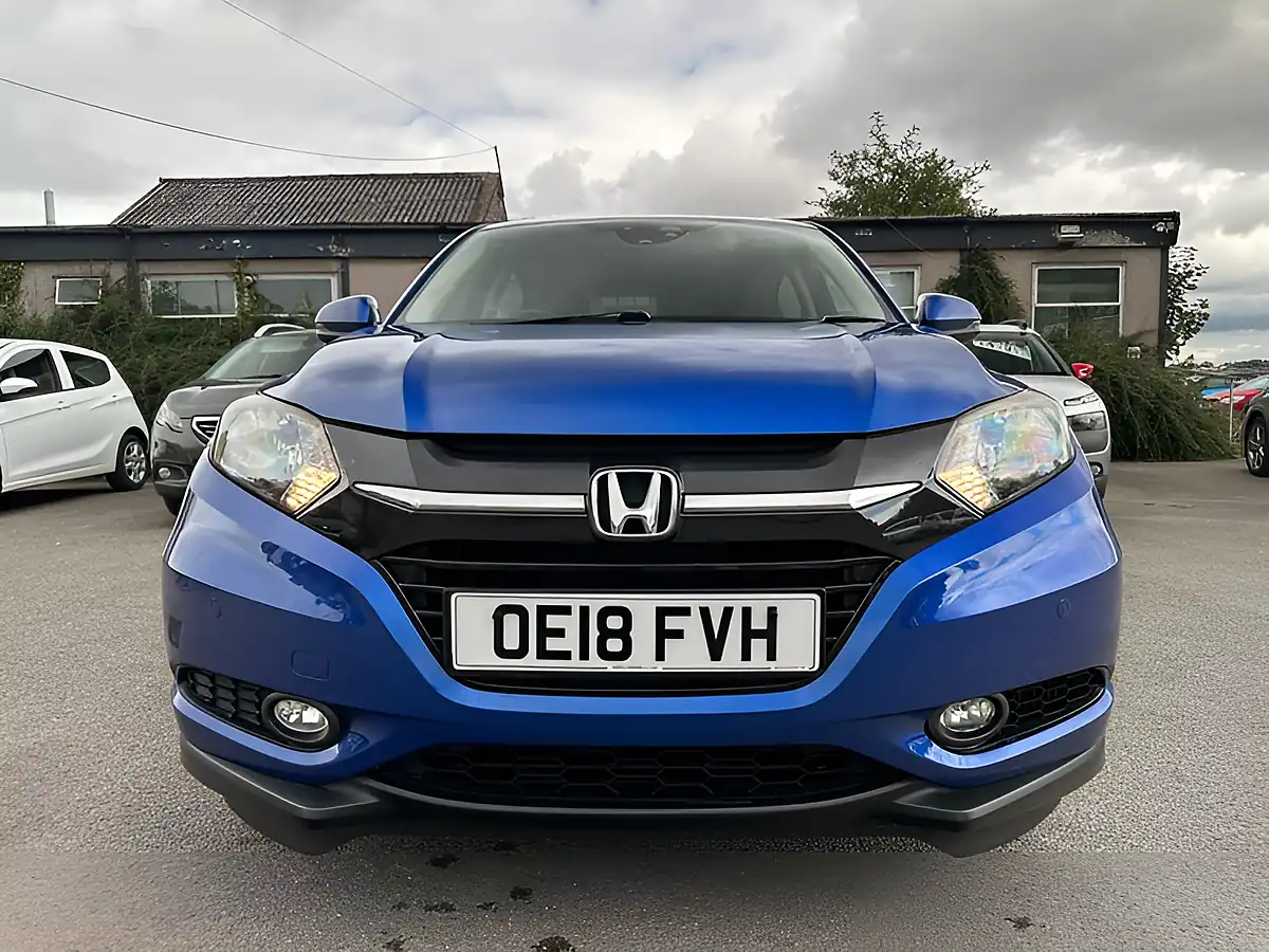 Used 2018 Honda Hr-V Se Blue - Interior and Exterior details 4