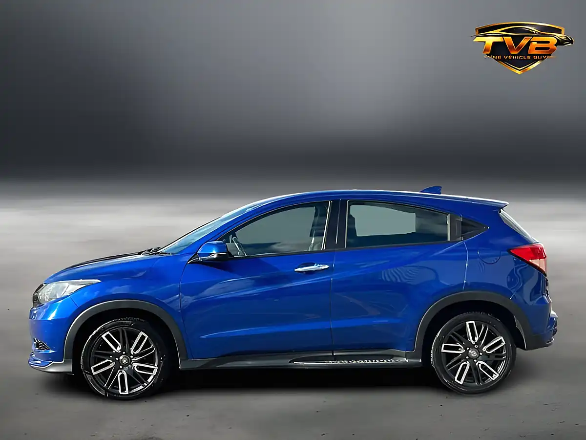 Used 2018 Honda Hr-V Se Navi Blue - Interior and Exterior details 14