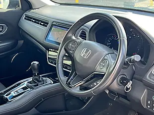 Used 2018 Honda Hr-V Se Navi Blue - Interior and Exterior details 6