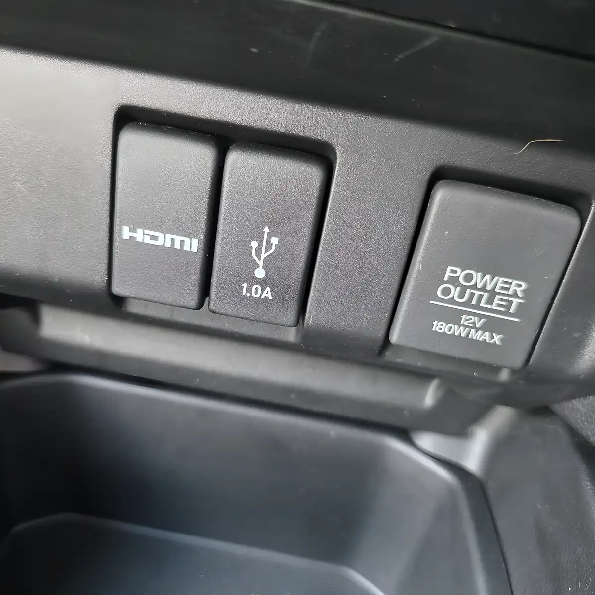 Used 2018 Honda Jazz Ex Navigation Alpine White - Interior and Exterior details 16