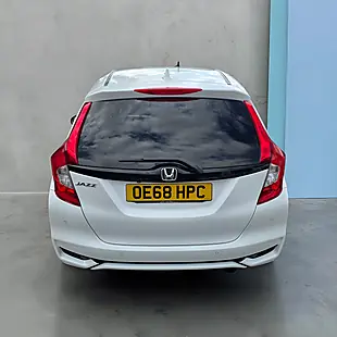 Used 2018 Honda Jazz Ex Navigation Alpine White - Interior and Exterior details 3