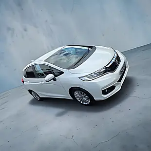 Used 2018 Honda Jazz Ex Navigation Alpine White - Interior and Exterior details 8