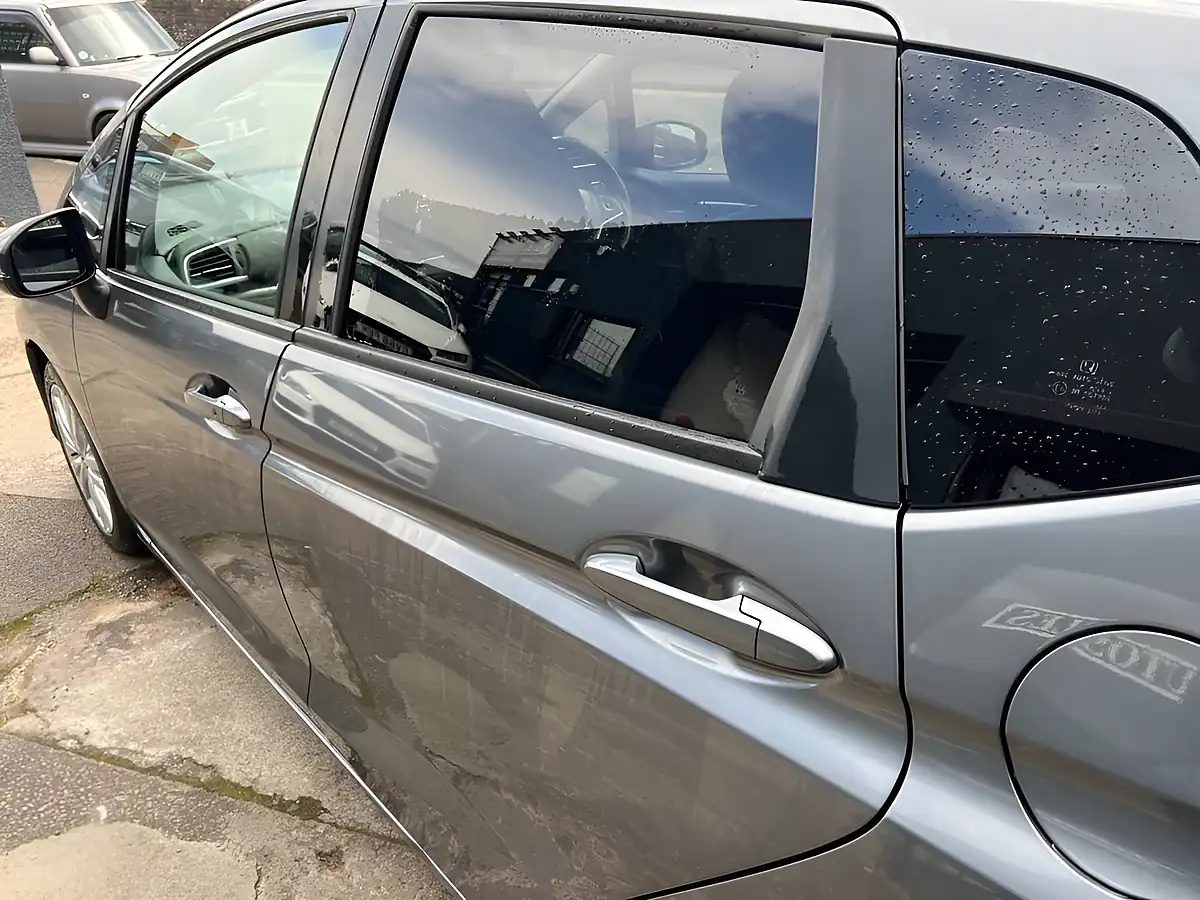 Used 2018 Honda Jazz Ex Shining Grey - Interior and Exterior details 12