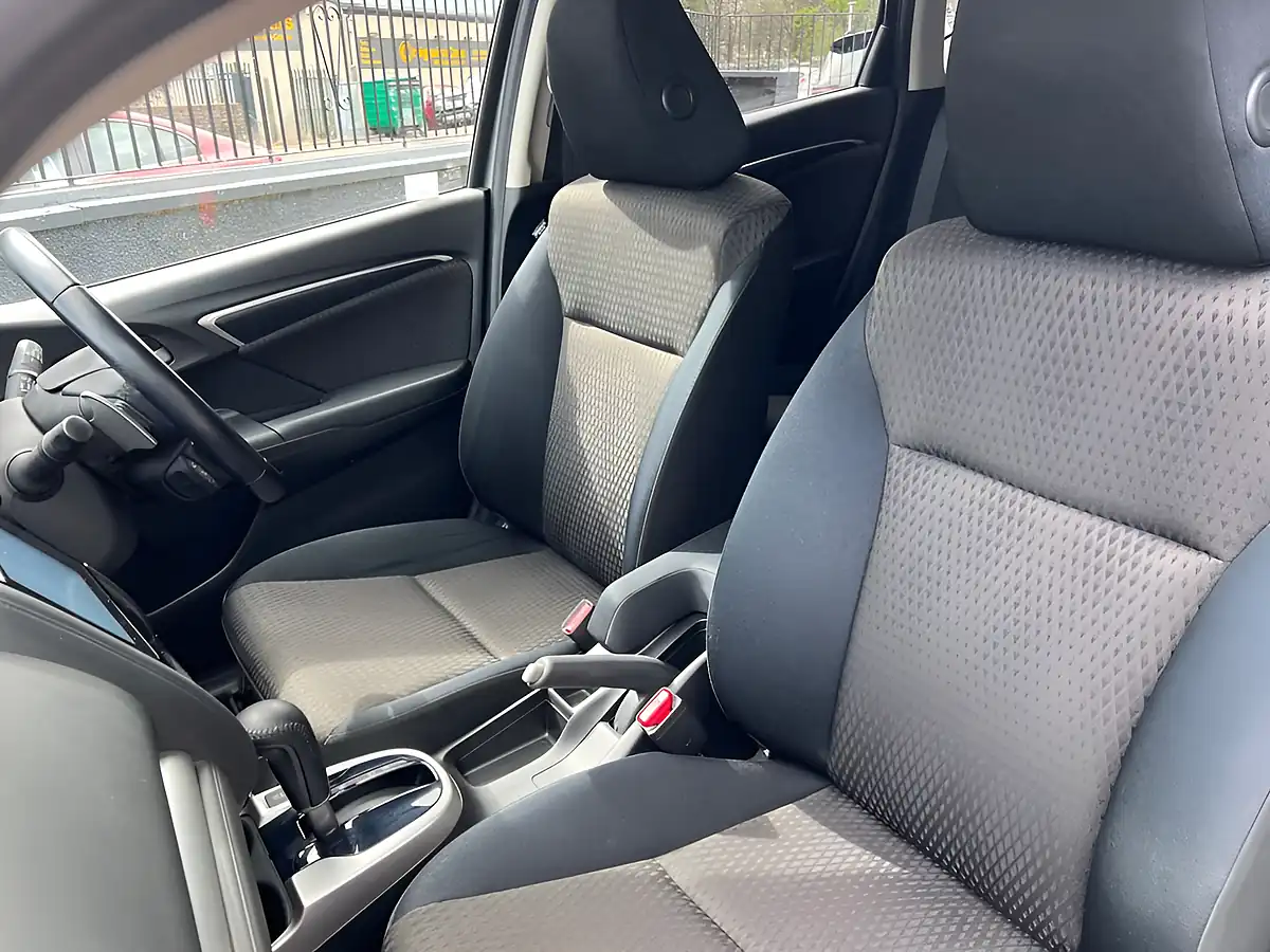 Used 2018 Honda Jazz Ex Shining Grey - Interior and Exterior details 17
