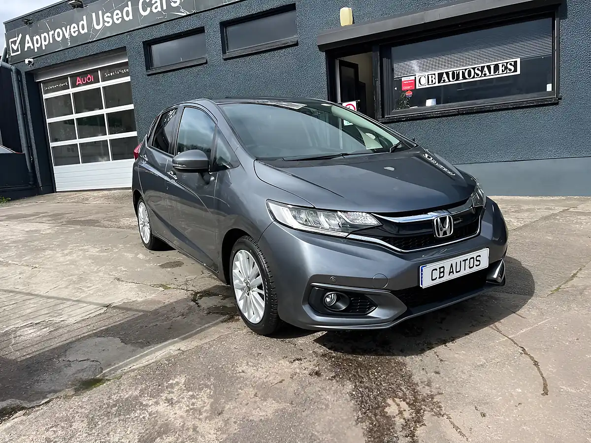 Used 2018 Honda Jazz Ex Shining Grey - Interior and Exterior details 3