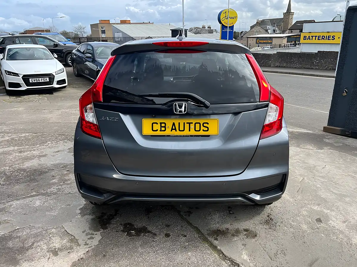 Used 2018 Honda Jazz Ex Shining Grey - Interior and Exterior details 6