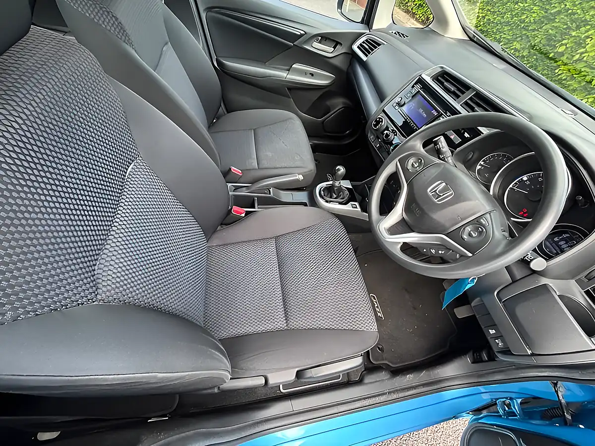Used 2018 Honda Jazz S Electric Blue - Interior and Exterior details 14