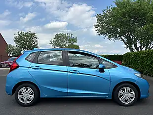 Used 2018 Honda Jazz S Electric Blue - Interior and Exterior details 6