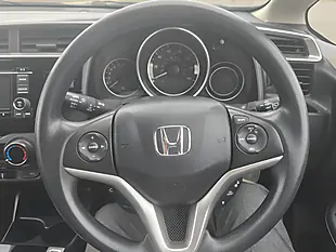 Used 2018 Honda Jazz S Silver - Interior and Exterior details 12
